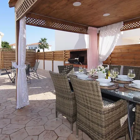 Villa Affinity